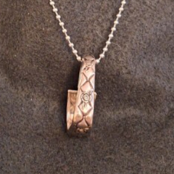 Necklace - Picture 2 of 4